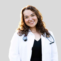 Dr Jennifer Colangelo Veterinarian