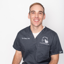 Dr Tyler Roasa Veterinarian