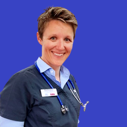 Dr Elise Robertson Veterinarian